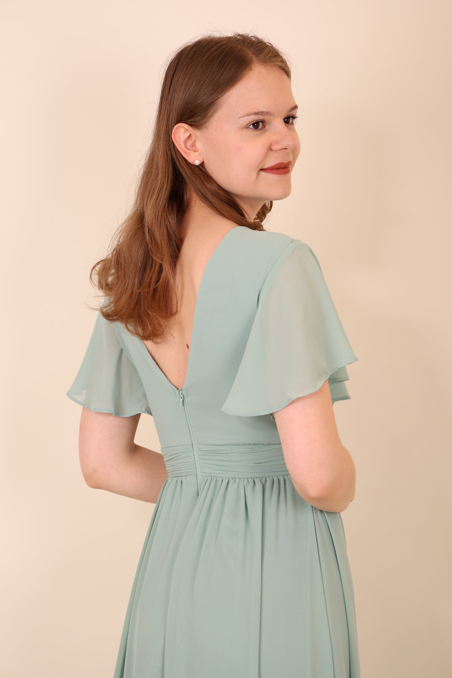 Ballkleid mit kurzen Ärmeln & V-Ausschnitt, mint