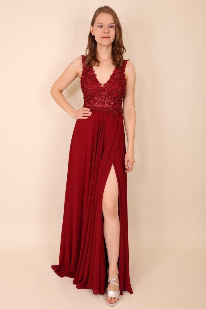 Abendkleid mit Rundrückenausschnitt, Spitze & Schlitz, dunkelrot - Dein Kleiderladen