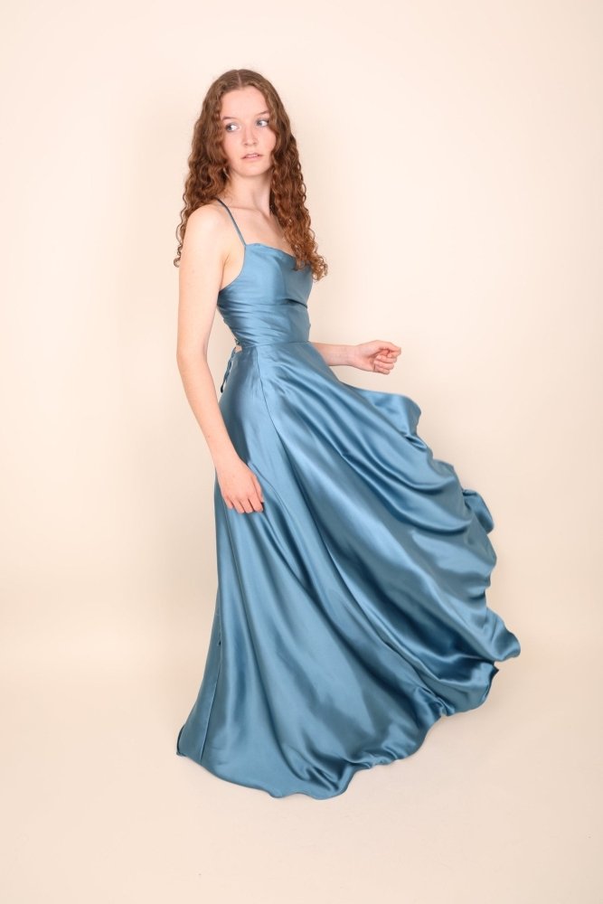 Abendkleid mit Schnürung, Wasserfallausschnitt und hohem Beinschlitz, ozeanwelle - Dein Kleiderladen