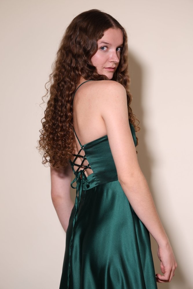 Ballkleid - Satin mit Schnürung und Schlitz, dunkelgrün - Dein Kleiderladen
