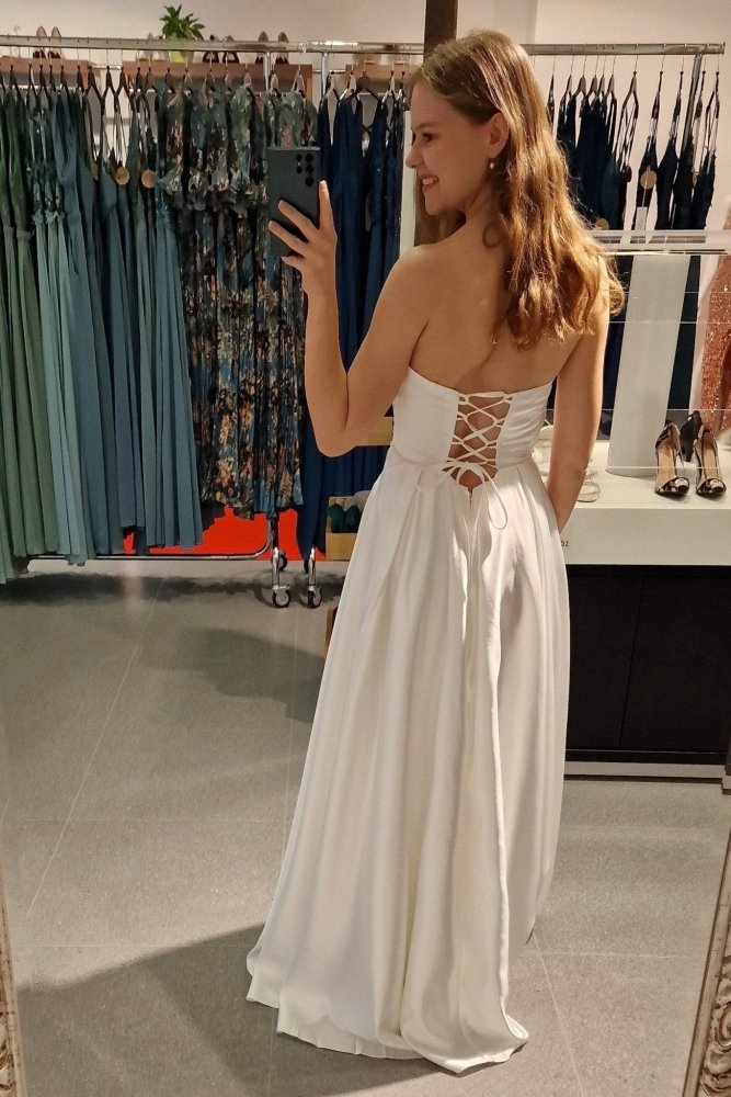 Brautkleid - Satin mit Schnürung - Dein Kleiderladen