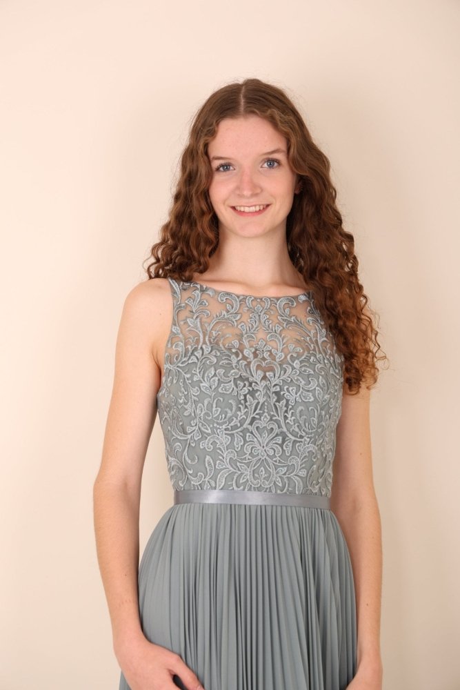 hochgeschlossenes Chiffon - Abendkleid mit Spitze & Plisseerock, grau - Dein Kleiderladen