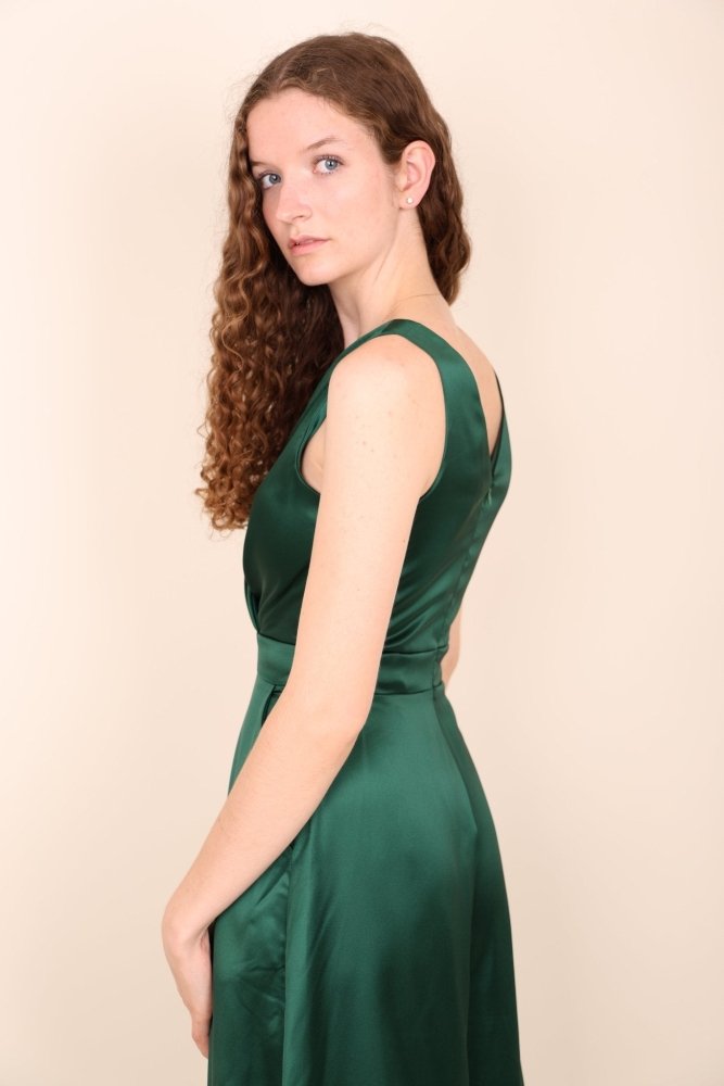 Jumpsuit aus Satin, dunkelgrün - Dein Kleiderladen