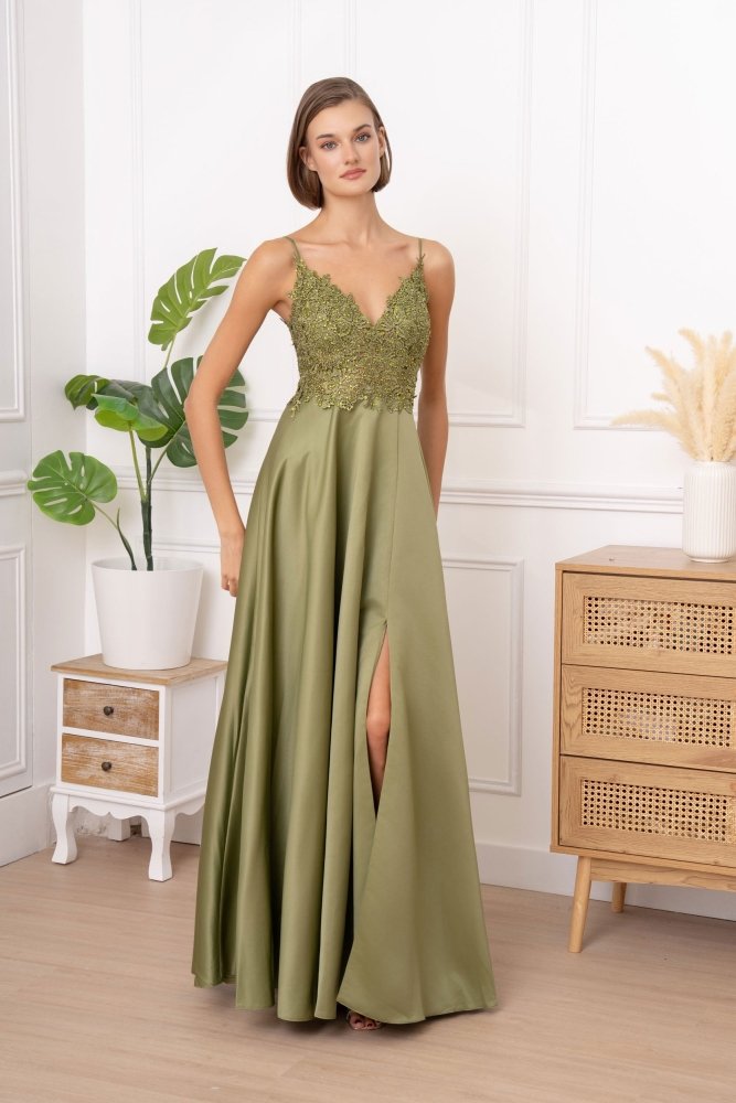 Satin - Abendkleid mit Spitze, Schnürung und Schlitz, oliv - Dein Kleiderladen