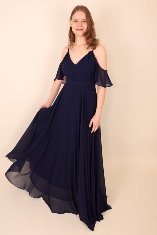 Schulterfreies Abendkleid aus fließendem Chiffon, dunkelblau - Dein Kleiderladen