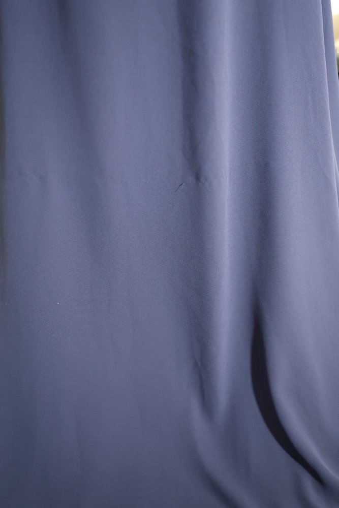 Second - Hand langarm Chiffonkleid mit Raffungen und Bestickungen, dunkelblau - Dein Kleiderladen