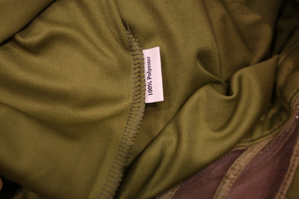 Second Hand Satinkleid mit eleganten Cutouts, kaki - Dein Kleiderladen