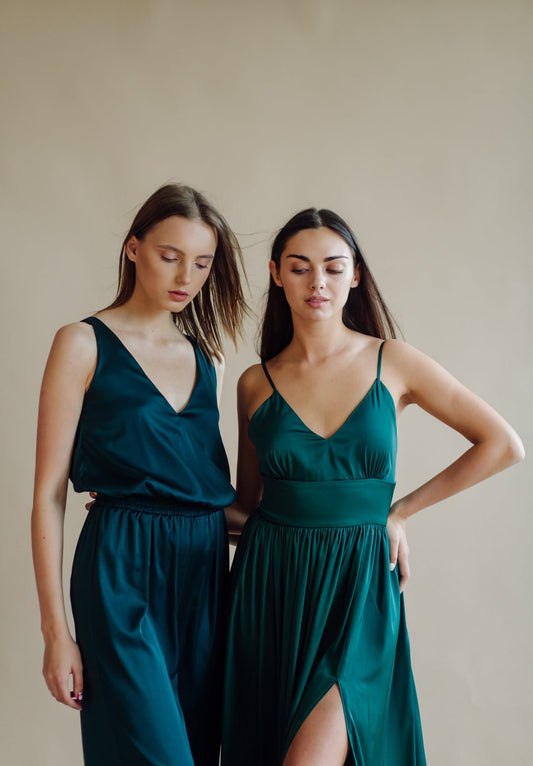 Die Glanzlichter der Saison: Aktuelle Ballkleid-Trends - Dein Kleiderladen