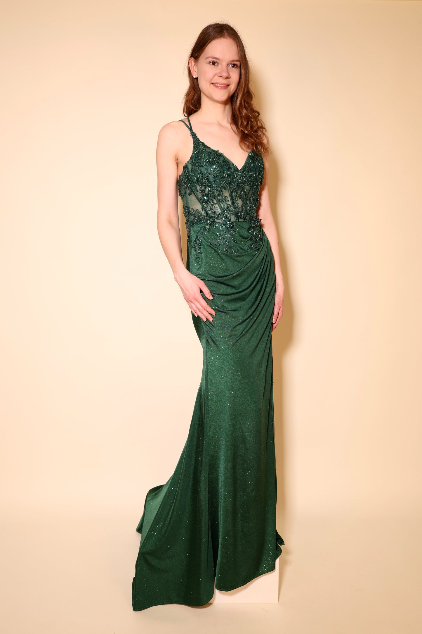 Glitzer-Abendkleid mit Corsage, Schnürung & Schlitz, dunkelgrün