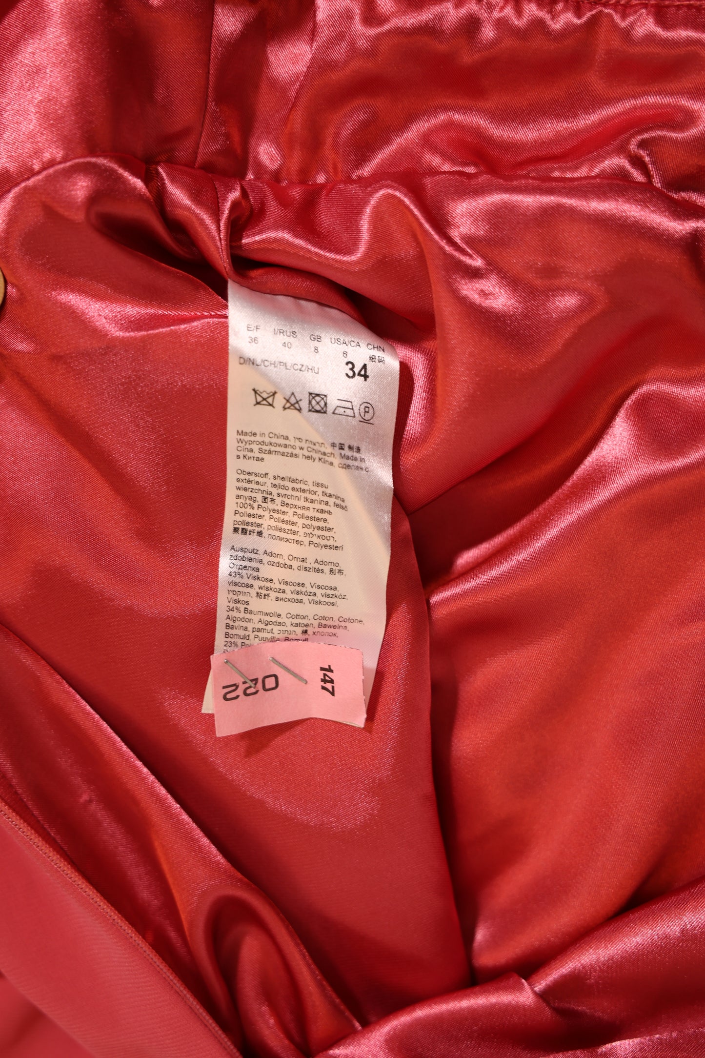 Second Hand schlichtes Chiffonkleid mit besonderem Rückenausschnitt, pink