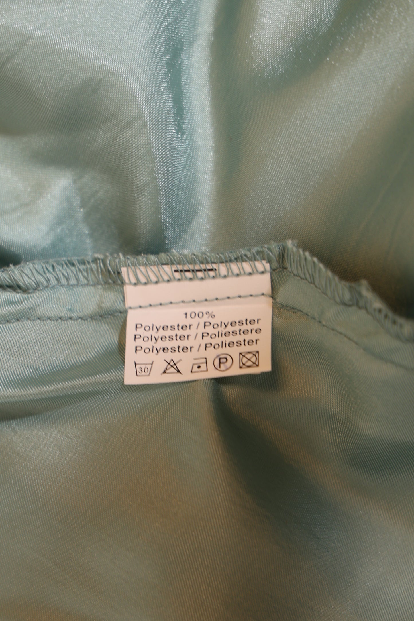 Second Hand Tüllkleid mit besonderer Rückenschnürung, ozeanwelle