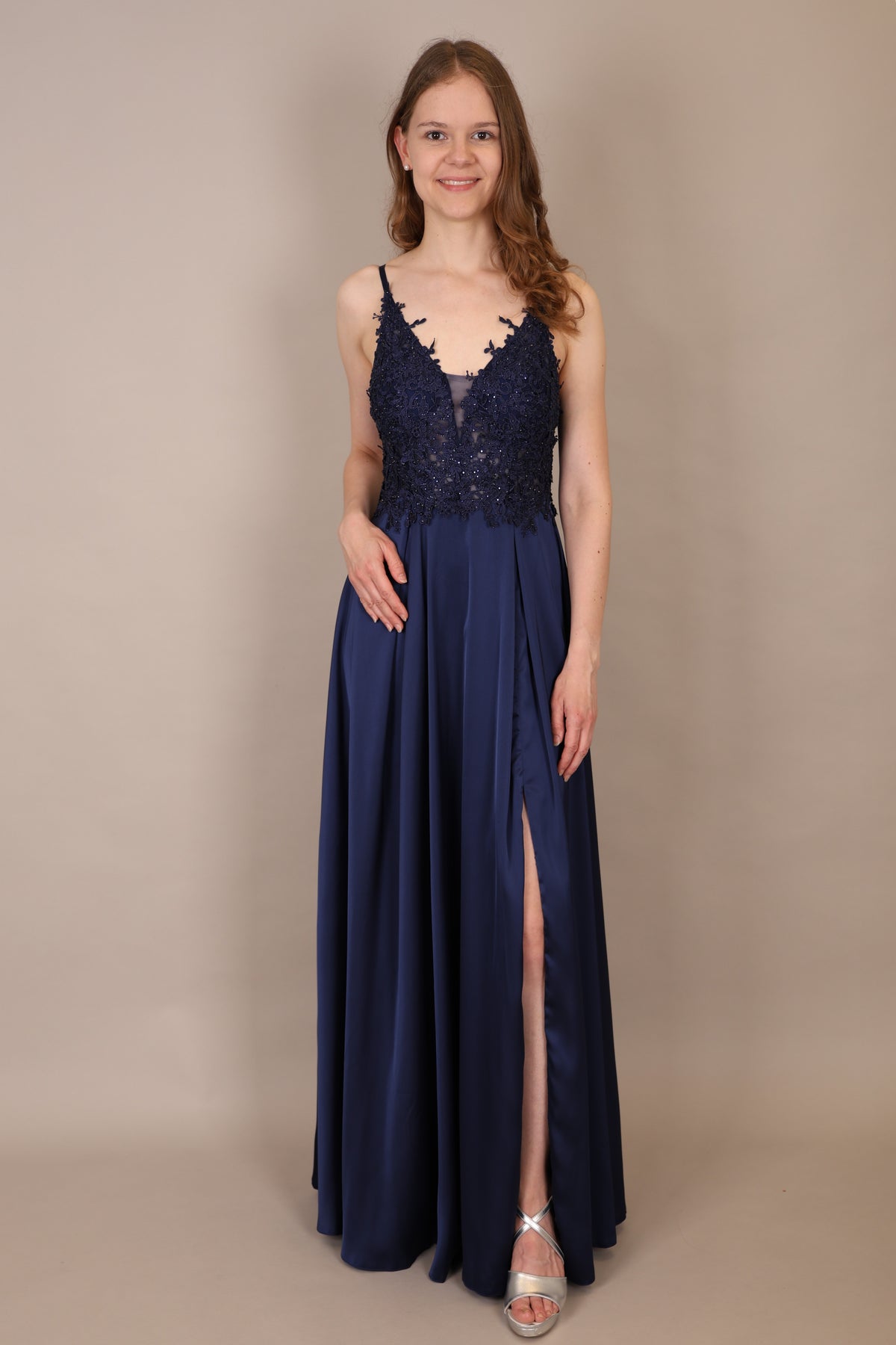 langes Abendkleid mit Spitze, Schnürung & Satinrock, dunkelblau
