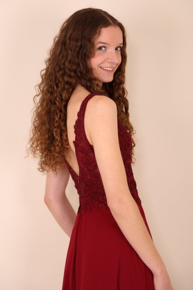 Abendkleid mit floraler Spitze und Schlitz, dunkelrot - Dein Kleiderladen