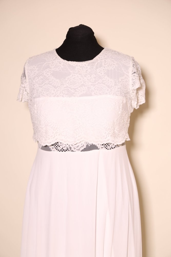 Brautkleid mit Spitzenoberteil, Rundhalsausschnitt und fließendem Chiffon - Maxirock, ivory - Dein Kleiderladen