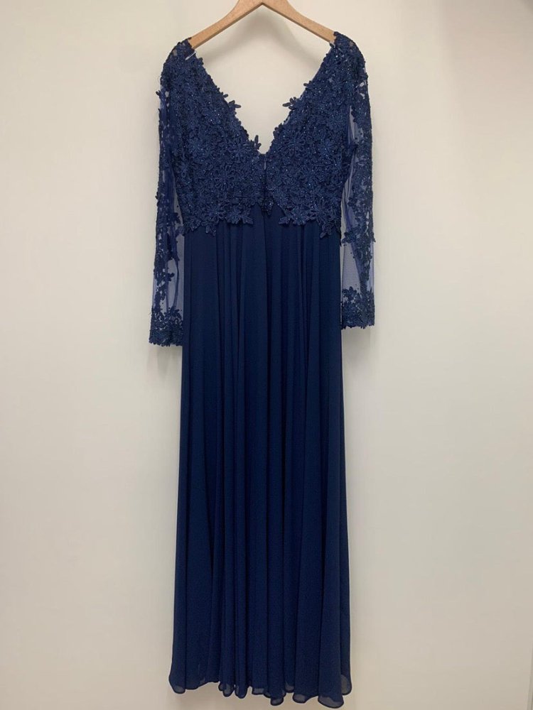 Chiffonkleid mit langen Ärmeln, Spitzenoberteil & Schlitz, dunkelblau - Dein Kleiderladen