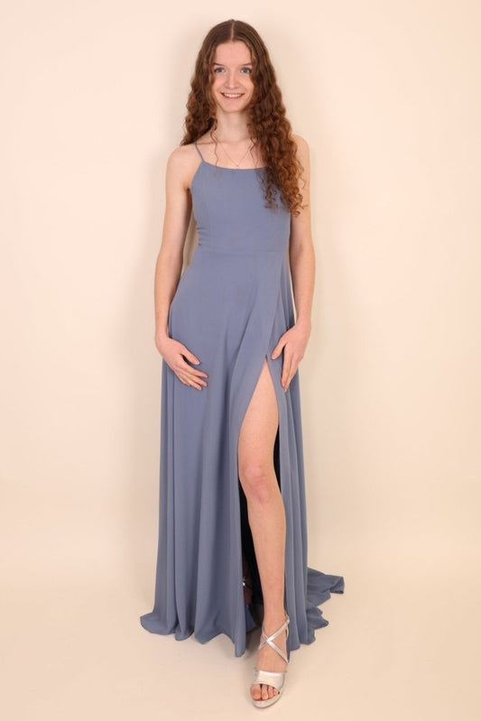 Chiffonkleid mit Schlitz und Schnürung, hellblau - Dein Kleiderladen