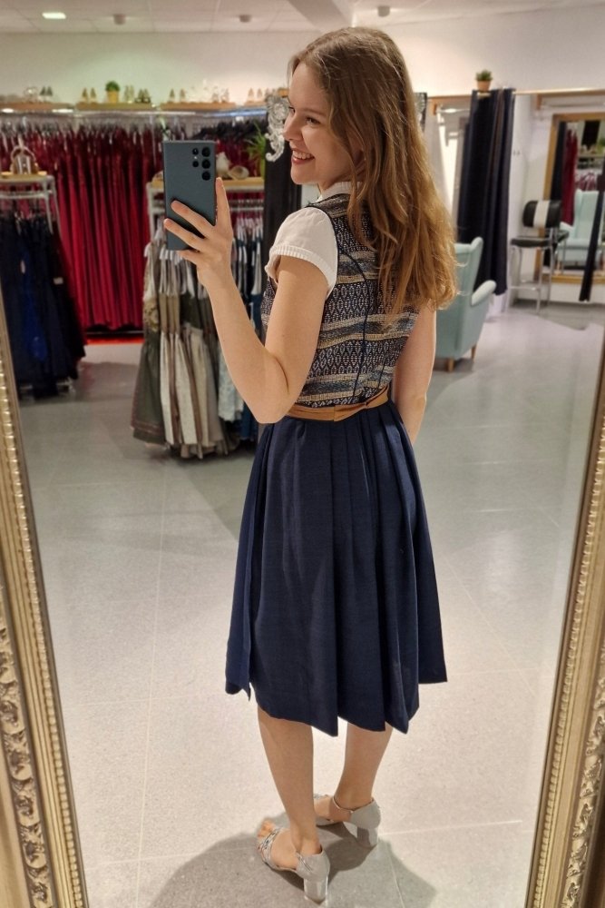 Dirndl Vreni - Dein Kleiderladen