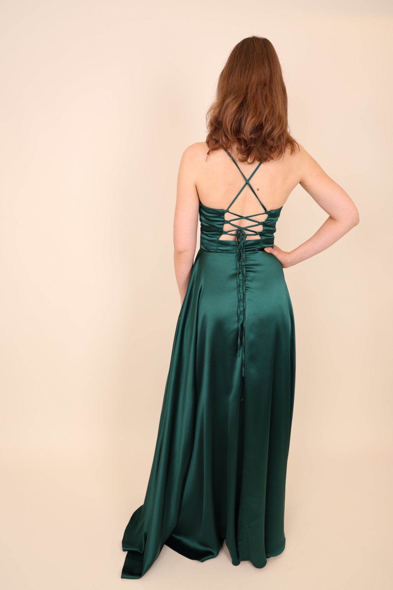 elegantes Satin Abendkleid, dunkelgrün - Dein Kleiderladen