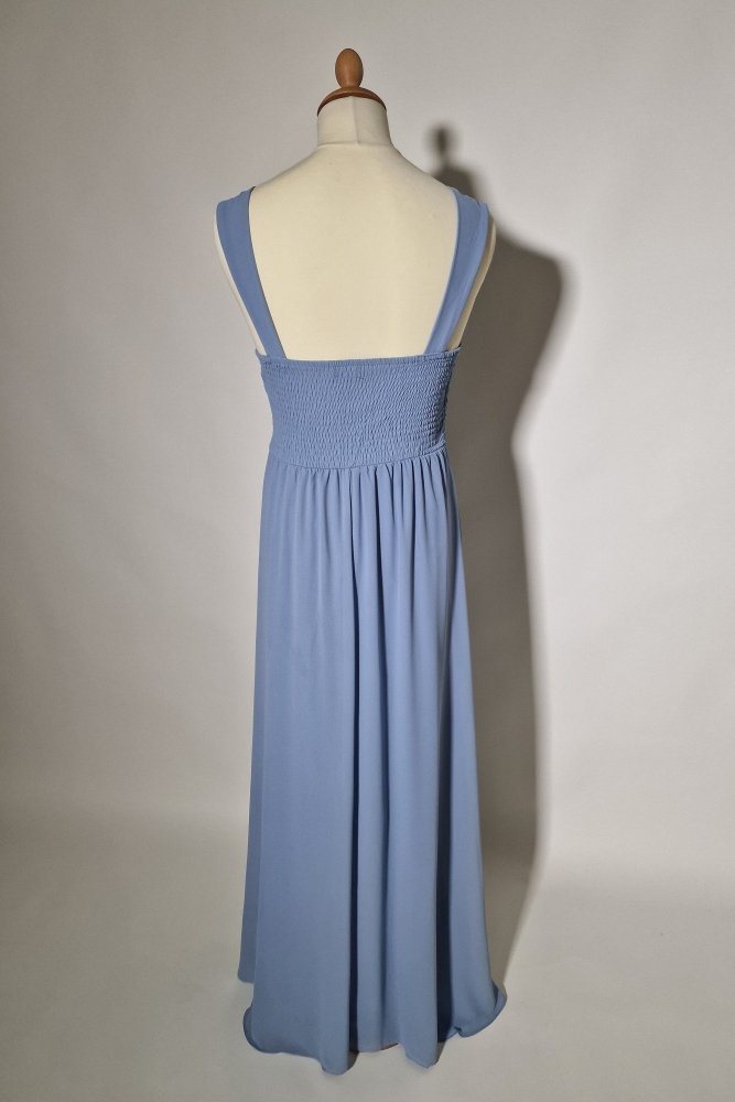 Große Größen Chiffonkleid mit V - Ausschnitt und Schlitz, hellblau - Dein Kleiderladen