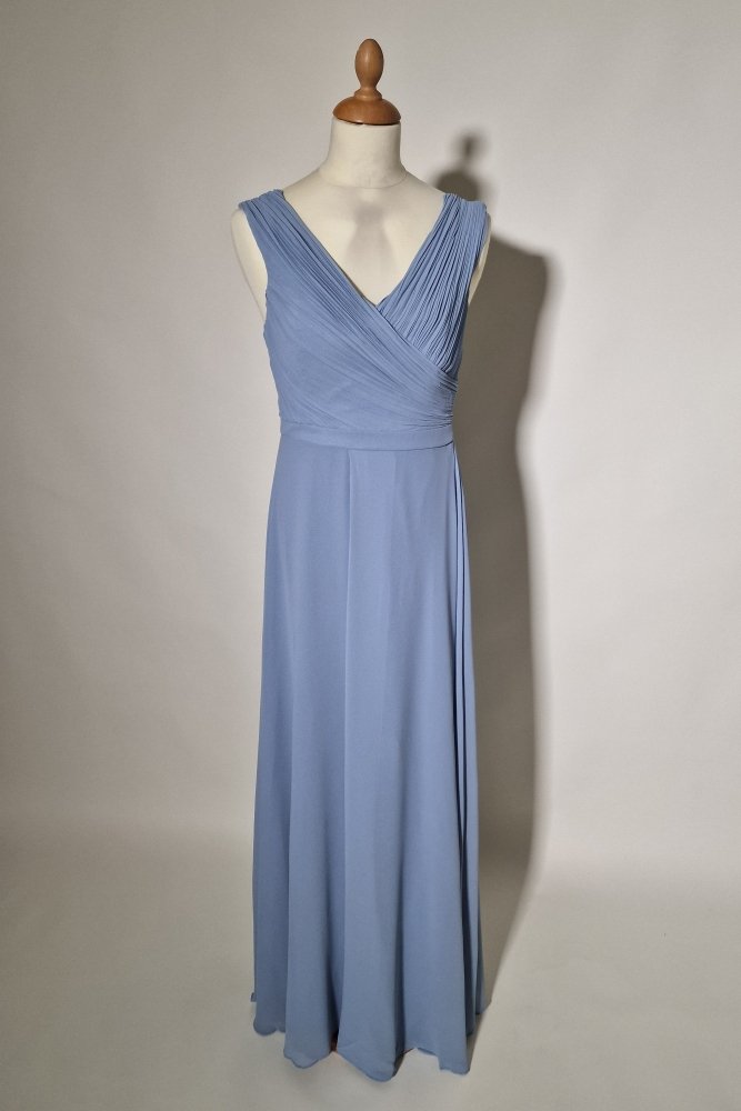 Große Größen Chiffonkleid mit V - Ausschnitt und Schlitz, hellblau - Dein Kleiderladen