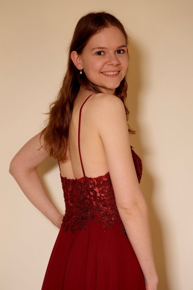 Langes Abendkleid mit bestickter Corsage und Schlitz, dunkelrot - Dein Kleiderladen