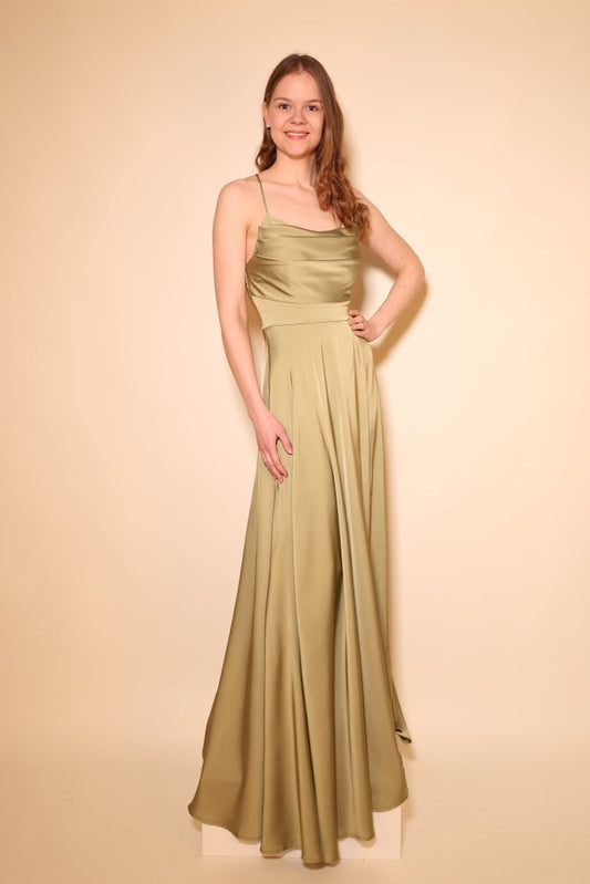 Langes Satin - Abendkleid mit Schlitz und Schnürung, oliv - Dein Kleiderladen