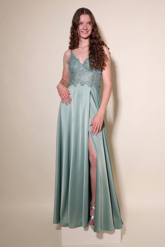 Langes Satinkleid mit Spitze und Schlitz, mint - Dein Kleiderladen