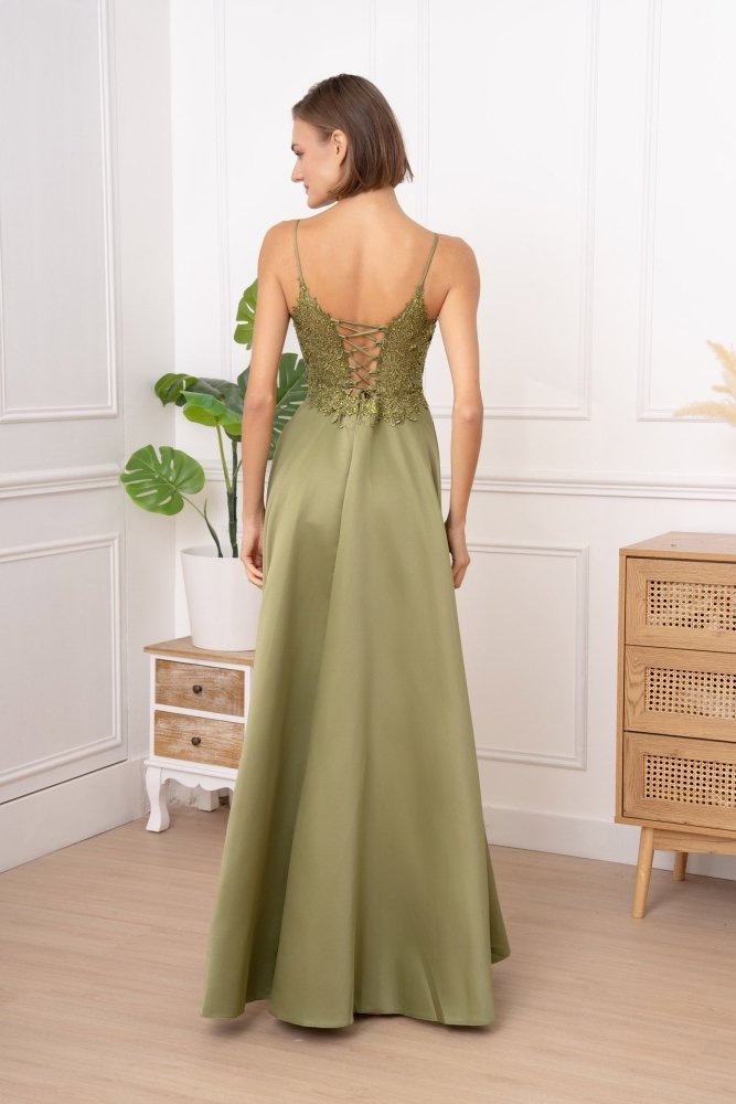 Satin - Abendkleid mit Spitze, Schnürung und Schlitz, oliv - Dein Kleiderladen