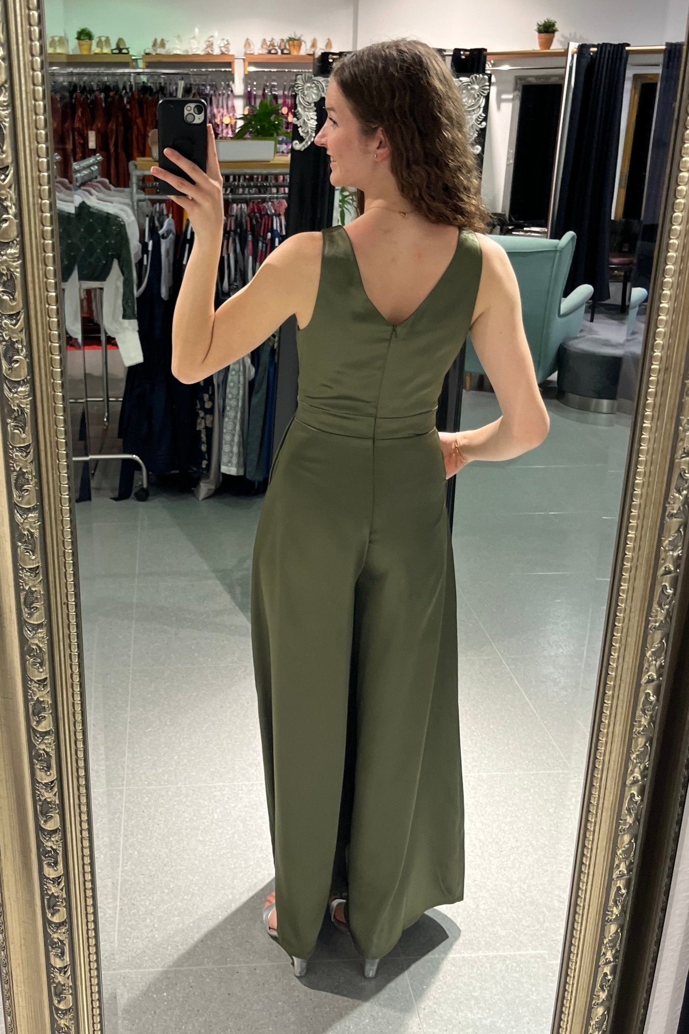 Satin-Jumpsuit khaki - Dein Kleiderladen