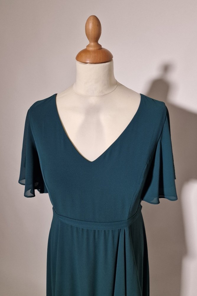 schlichtes Große Größen Abendkleid mit Ärmeln, dunkelgrün - Dein Kleiderladen