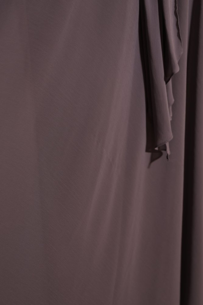 Second Hand Abendkleid mit V - Ausschnitt, Raffungen und fließendem Maxirock, dunkelgrau - Dein Kleiderladen