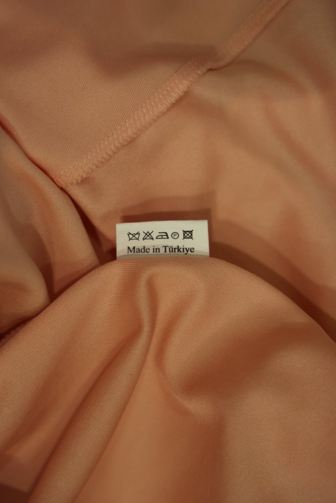 Second Hand Cocktailkleid mit Herz - Ausschnitt, feinen Raffungen und Schlitz, rosa - Dein Kleiderladen