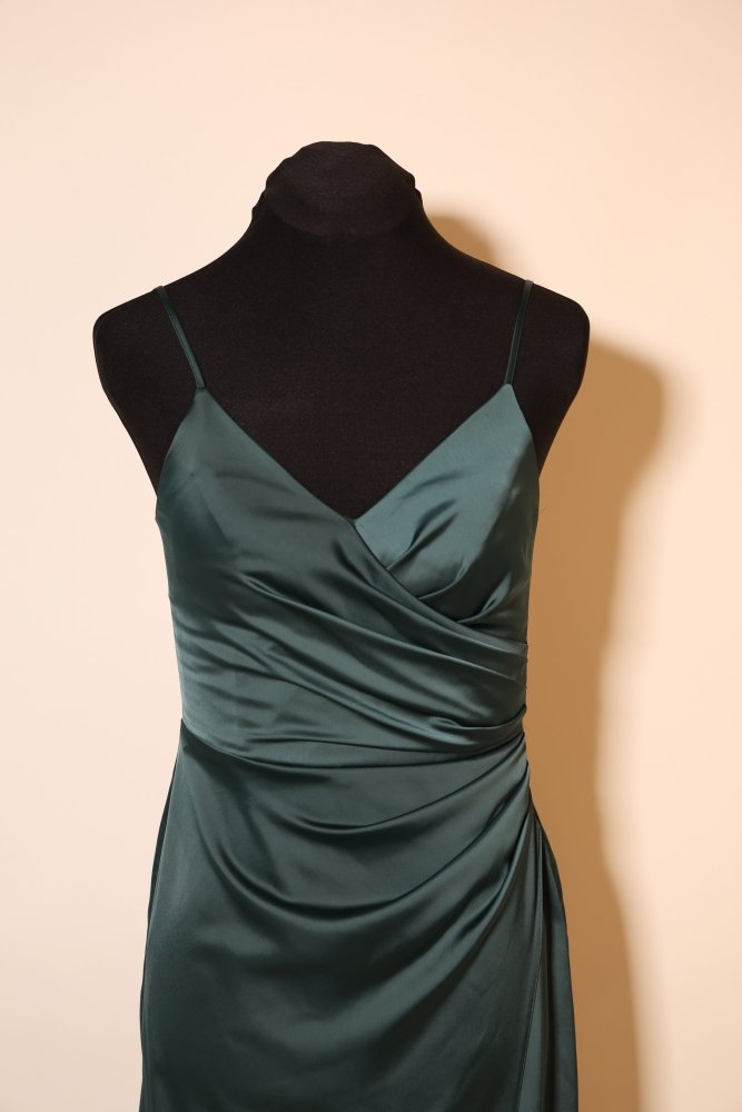 Second Hand elegantes Satin - Abendkleid mit V - Ausschnitt, dunkelgrün - Dein Kleiderladen