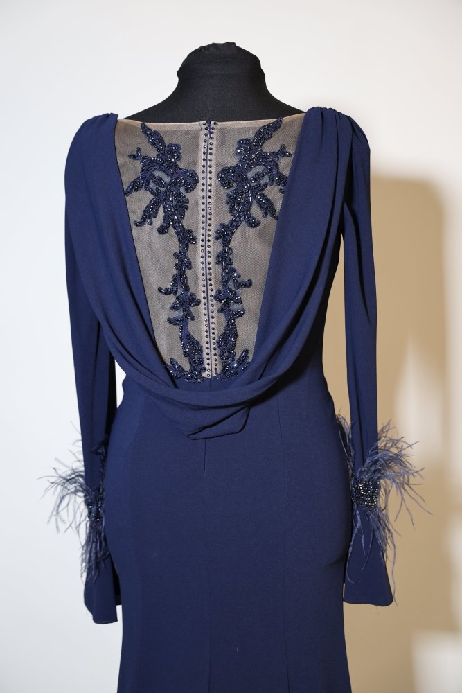 Second Hand langärmliges Kleid mit semitransparentem Rückenausschnitt, dunkelblau - Dein Kleiderladen