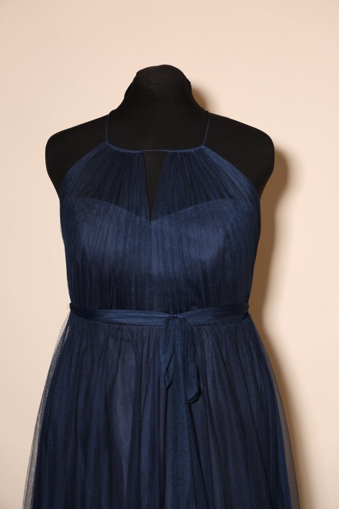 Second Hand Neckholder - Abendkleid mit Keyhole - Ausschnitt und fließendem Tüll - Maxirock, dunkelblau - Dein Kleiderladen