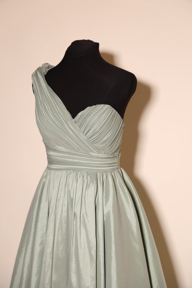 Second - Hand Satin - Tüllkleid mit Herzausschnitt und Schlitz, mint - Dein Kleiderladen