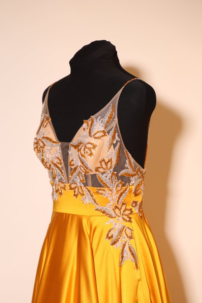 Second Hand Satinkleid mit Tüllunterrock und Rückenausschnitt, gelb - Dein Kleiderladen