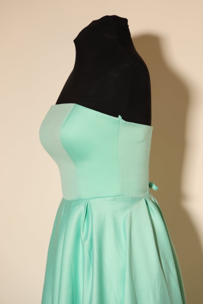 Second Hand trägerloses Midikleid mit Schnür - Rückenteil, mint - Dein Kleiderladen