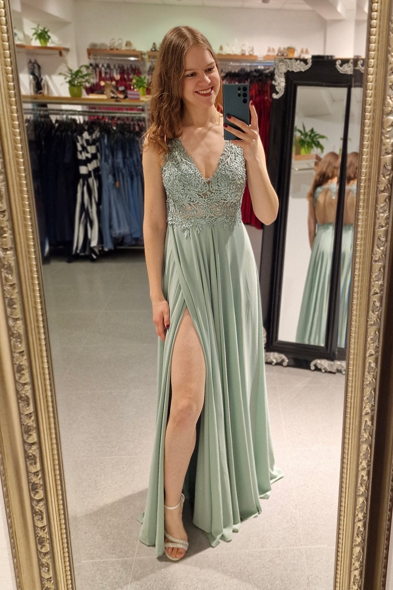 Abendkleid mit Schlitz, mint - Dein Kleiderladen