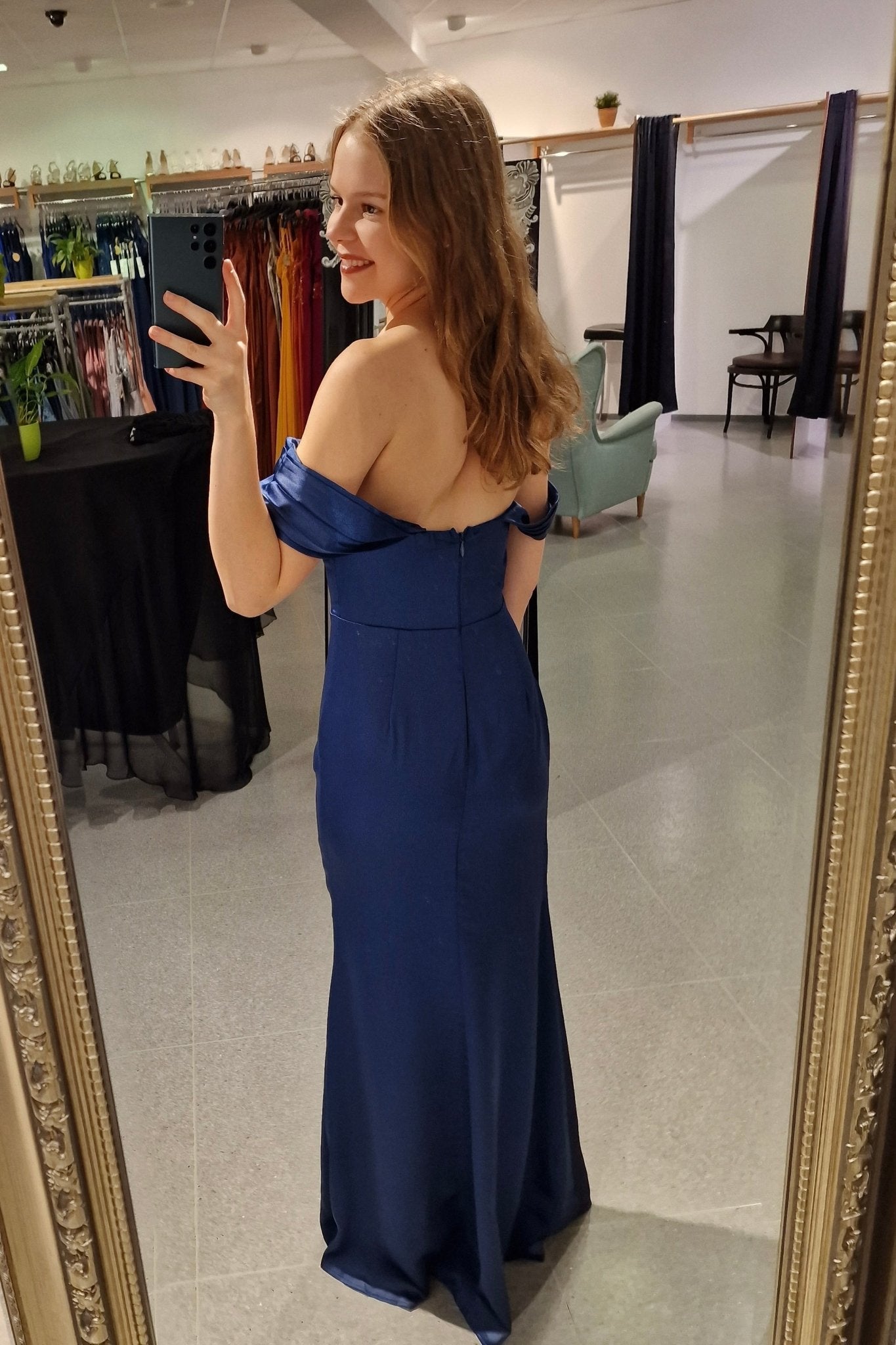 Ballkleid mit Schlitz und off shoulder Ausschnitt, marineblau - Dein Kleiderladen