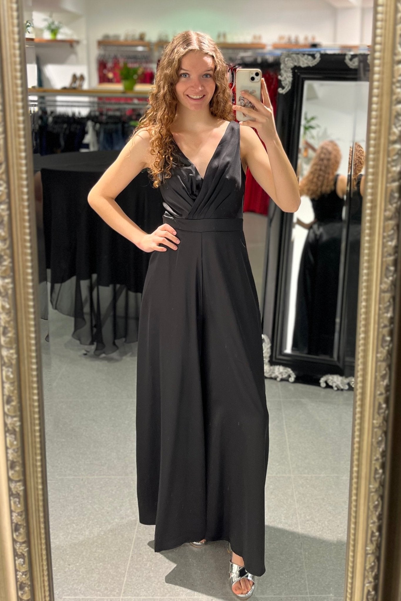 Besonderer, eleganter Satin-Jumpsuit schwarz - Dein Kleiderladen