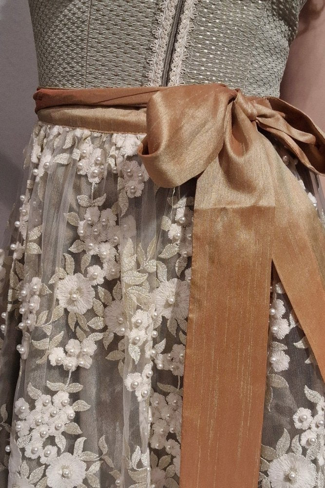 Dirndl Svea - Dein Kleiderladen