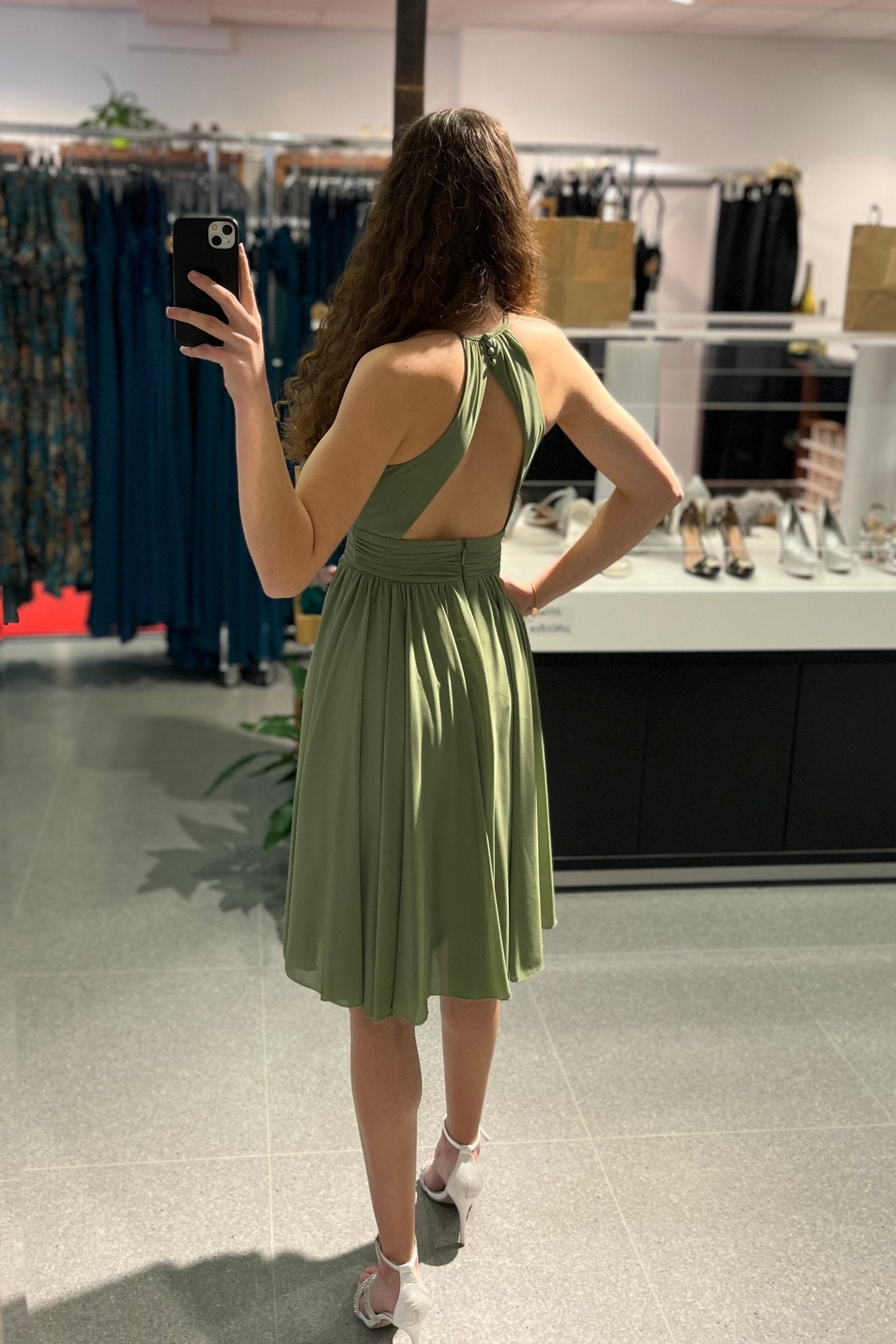 Kurzes Sommerkleid, olive - Dein Kleiderladen