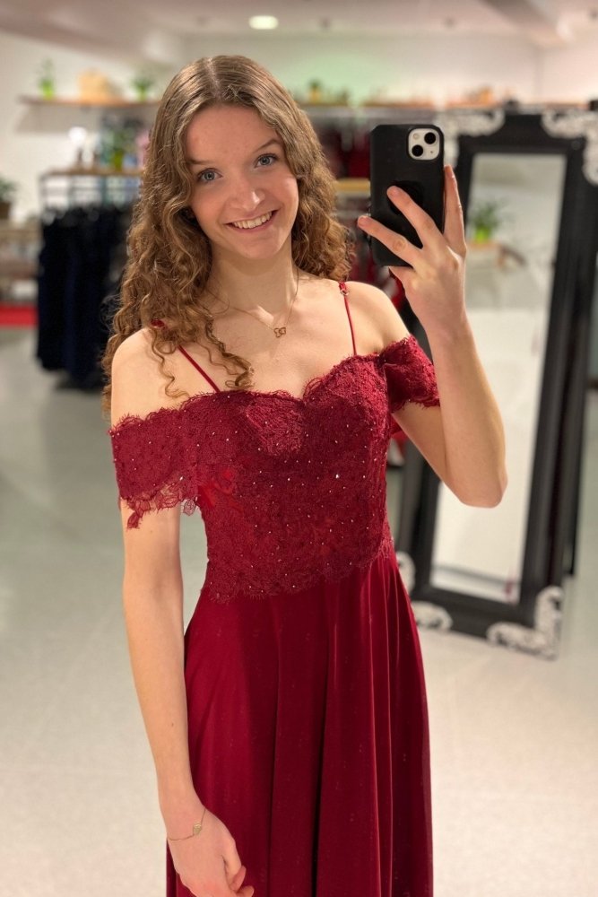 Schulterfreies Abendkleid mit Spitze, dunkelrot - Dein Kleiderladen